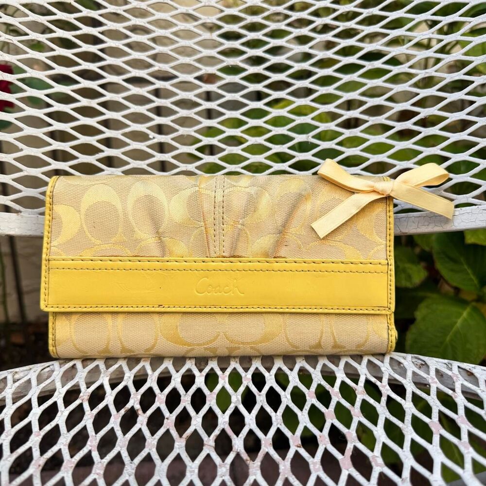 Y2K Pale Yellow Coach Monogramed Wallet